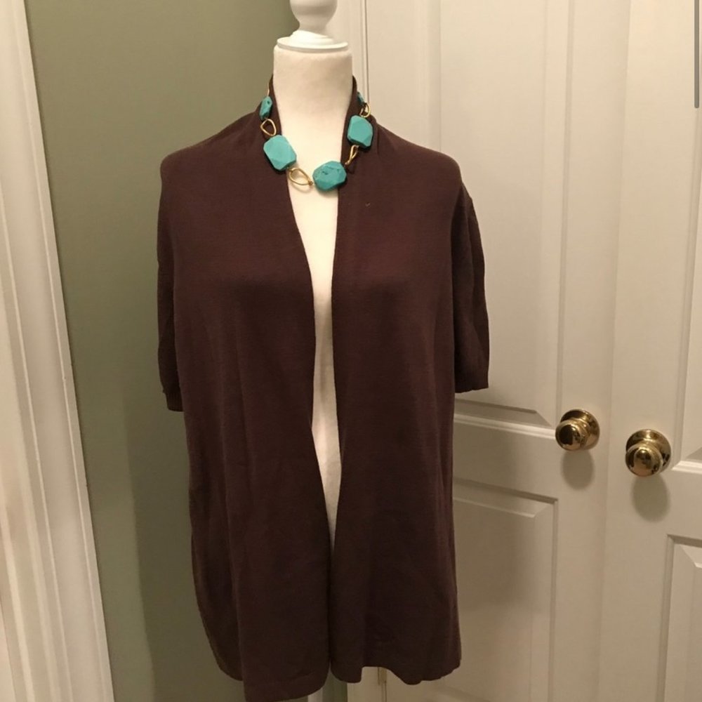 Axcess Sz M Cute Brown Short Sleeve Open Cardigan